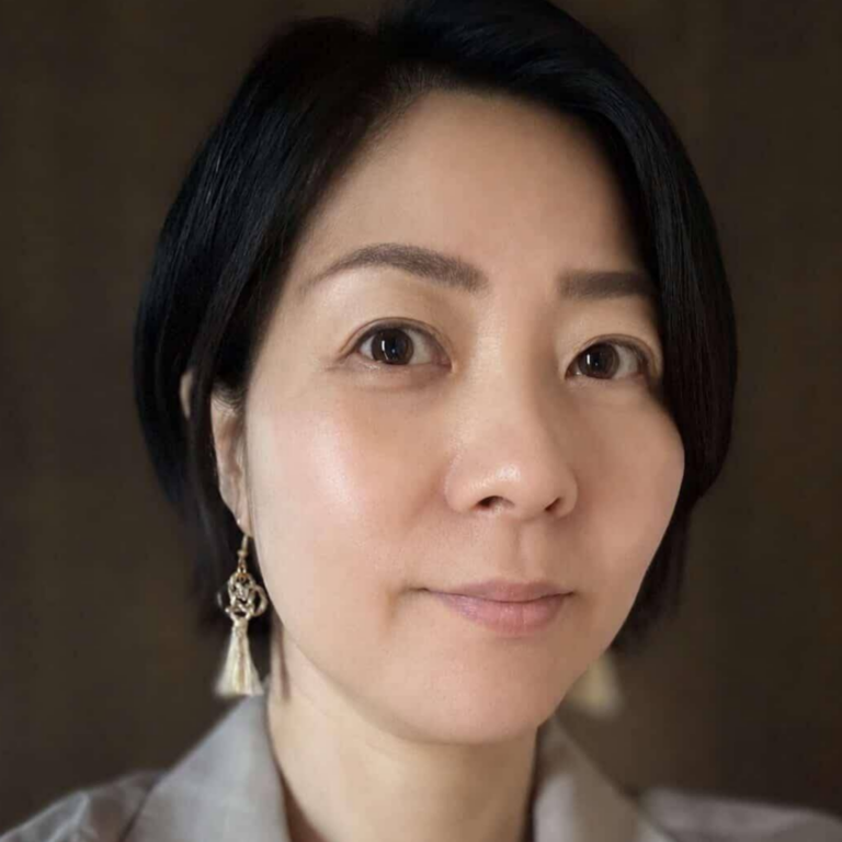 「あなたの人生に、じぶん色の輝きを。」　Iris Bloom salon　向畠 悠実