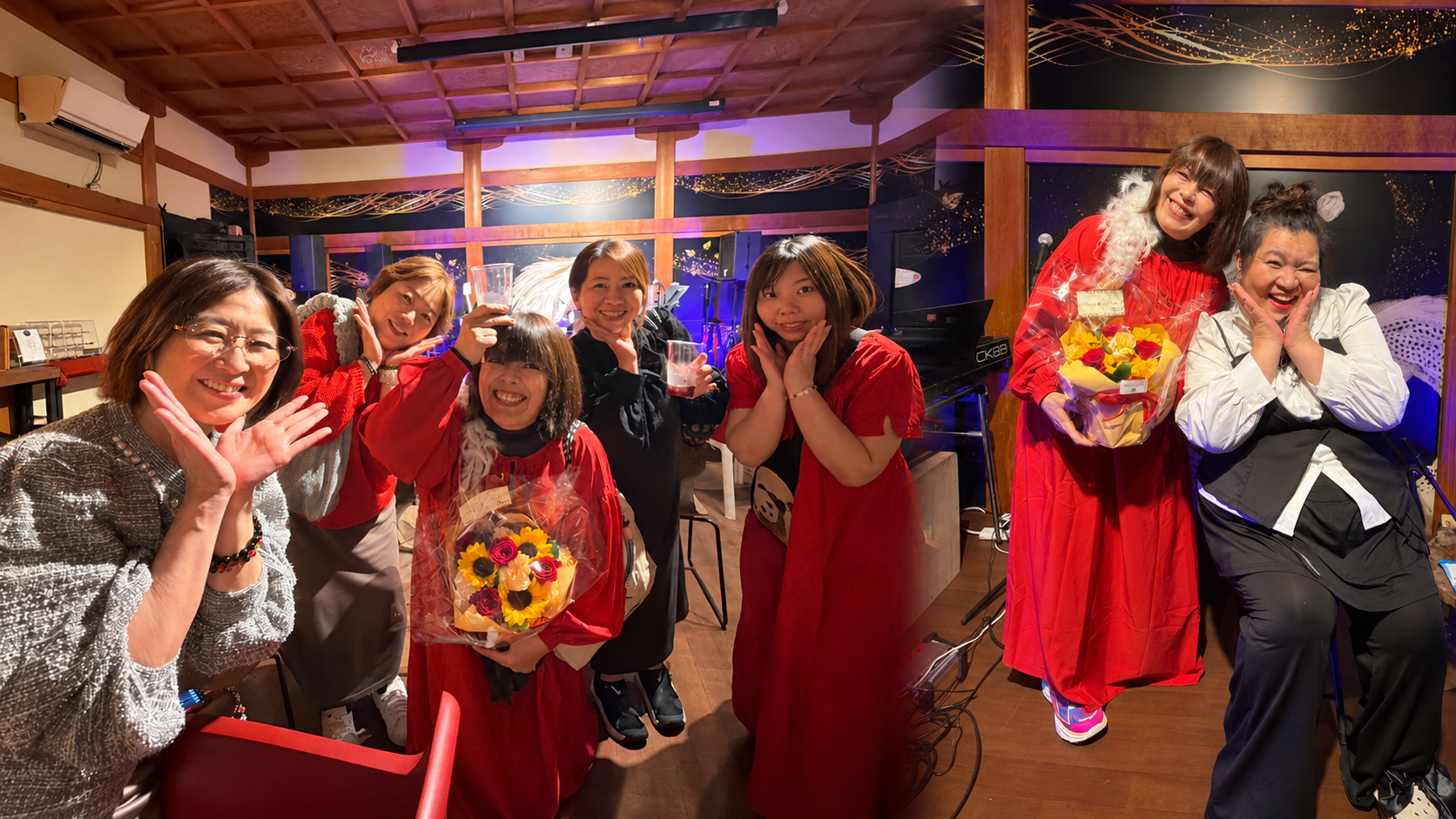 花束を受け取った未来さんを皆さんで囲んだ写真と海苔Pさんとの記念写真