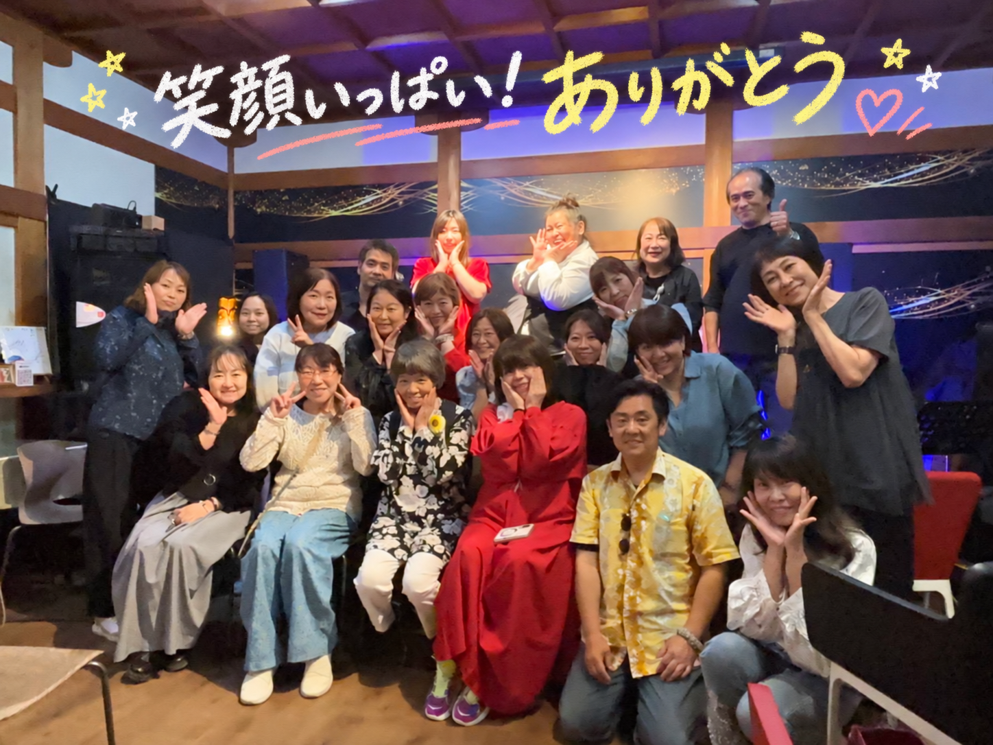 お堂カフェMA-A-NAのお披露目会に集まった皆さん